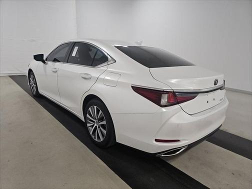 2019 Lexus ES 350 Base