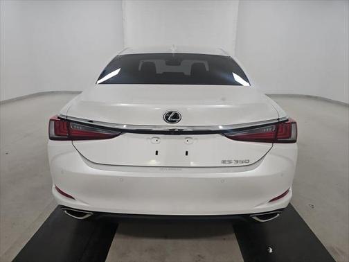 2019 Lexus ES 350 Base