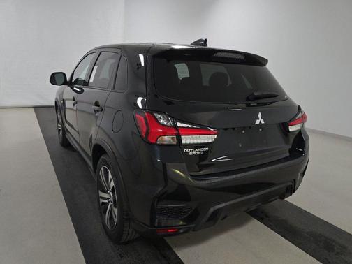 2023 Mitsubishi Outlander Sport 2.0 ES