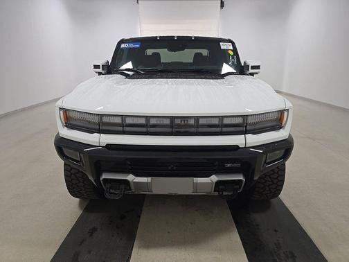 Interstellar White 2022 GMC HUMMER EV e4WD Crew Cab Edition 1