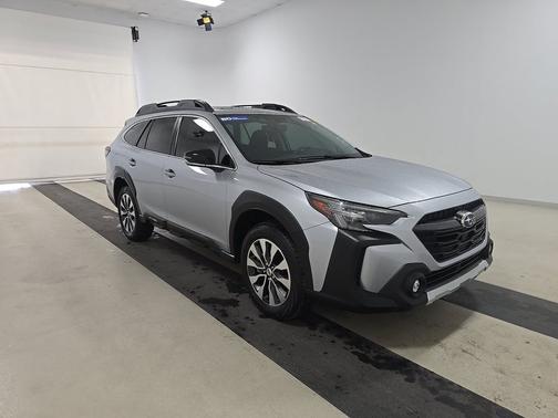 Ice Silver Metallic 2025 Subaru Outback Limited AWD