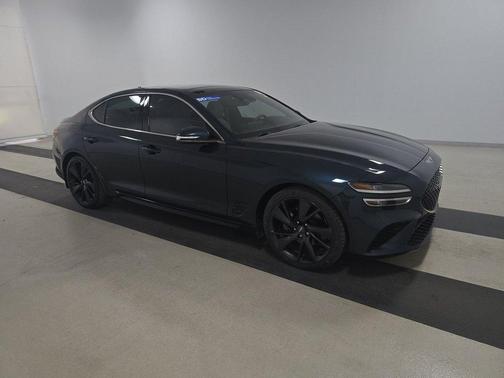 2023 Genesis G70 2.0T RWD