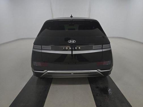 2023 Hyundai IONIQ 5 SE