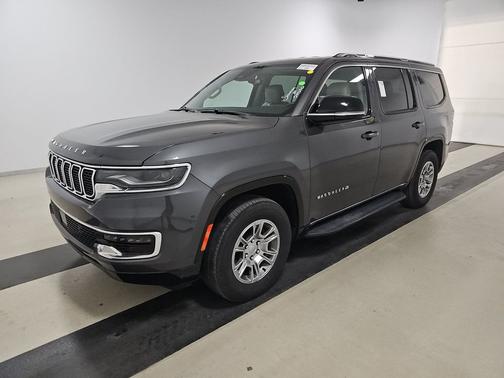Baltic Gray Metallic Clearcoat 2023 Jeep Wagoneer 4x2