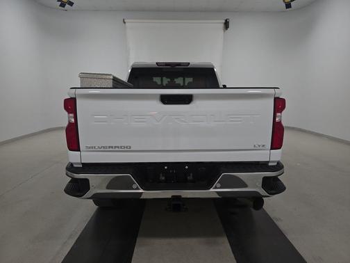2021 Chevrolet Silverado 2500 4WD Crew Cab 159" LTZ