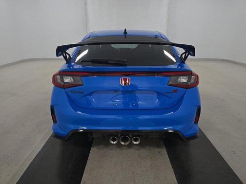 Boost Blue Pearl 2025 Honda Civic Type R Manual
