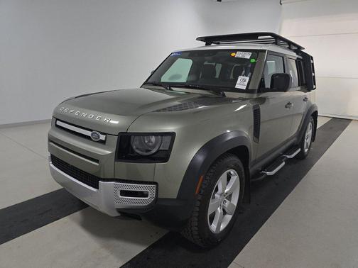 2022 Land Rover Defender 110 SE