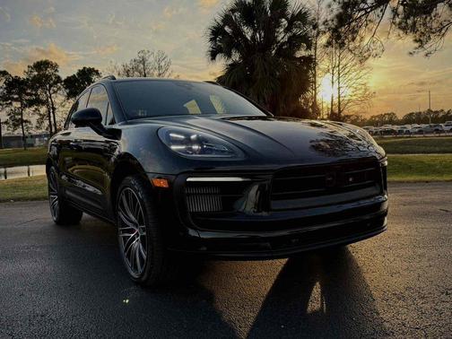 2025 Porsche Macan S
