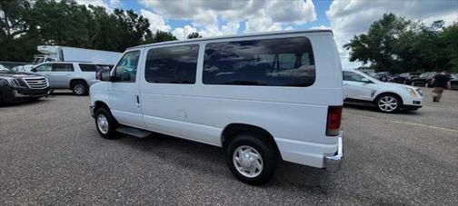 2008 Ford E350 Super Duty XL Wagon