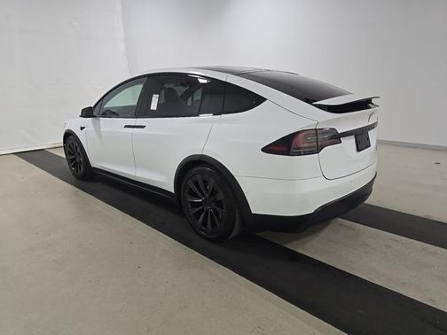 2022 Tesla Model X Plaid AWD