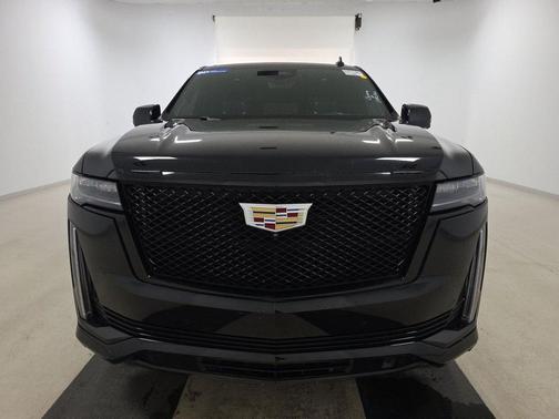 2023 Cadillac Escalade ESV Sport Platinum