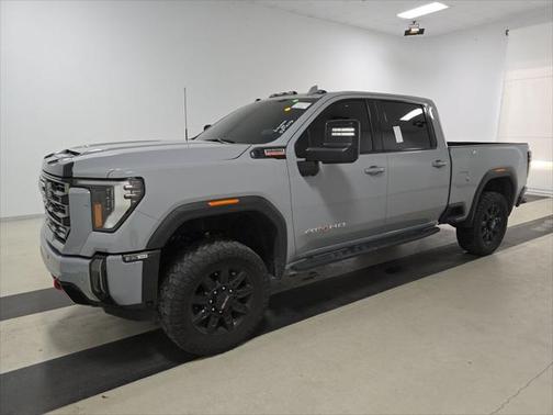 2024 GMC Sierra 2500 AT4