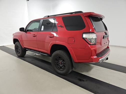 2023 Toyota 4Runner TRD Off Road Premium 4WD (Natl)