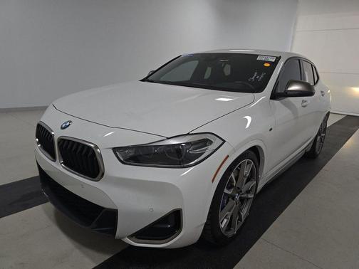2021 BMW X2 M35i