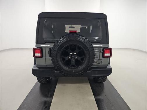 2021 Jeep Wrangler Sport