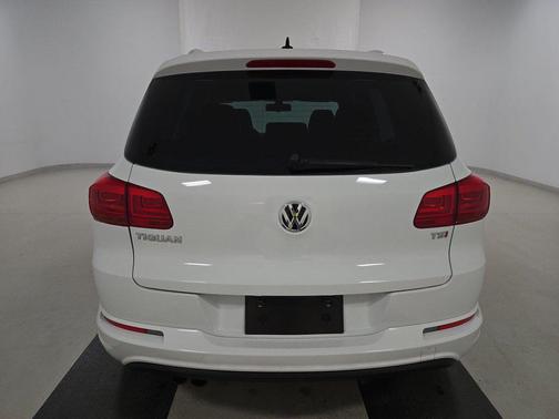 2017 Volkswagen Tiguan 2.0T Sport