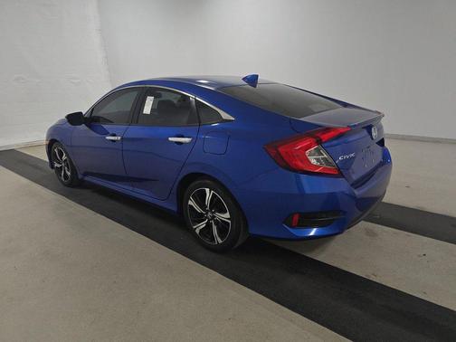 2017 Honda Civic Touring