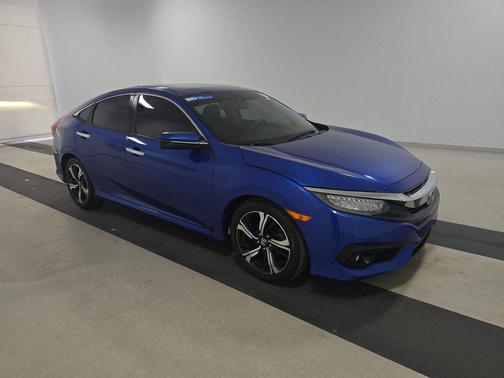 2017 Honda Civic Touring