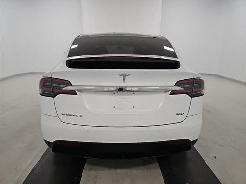2016 Tesla Model X 90D
