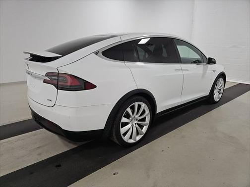 2016 Tesla Model X 90D