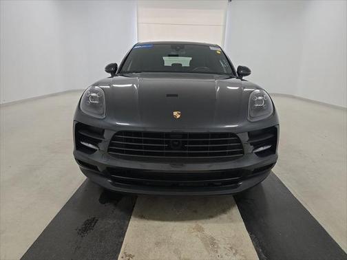 2020 Porsche Macan Turbo