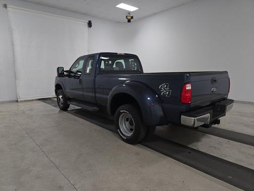 2016 Ford F-350 4WD SuperCab 158" XLT