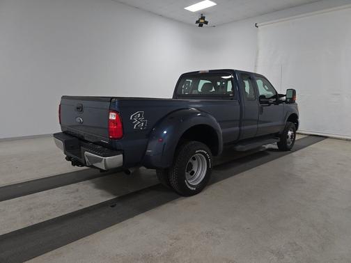 2016 Ford F-350 4WD SuperCab 158" XLT