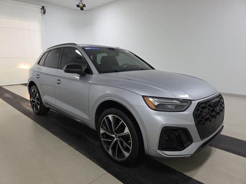 2024 Audi SQ5 3.0T Premium Plus