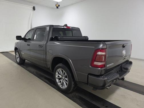 2020 RAM 1500 Laramie 4x2 Crew Cab 5'7" Box
