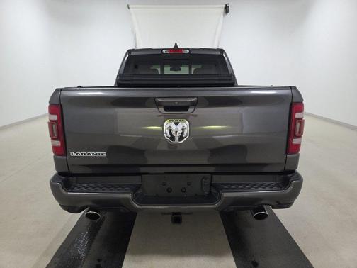 Granite Crystal Metallic Clearcoat 2020 RAM 1500 Laramie 4x2 Crew Cab 5'7" Box