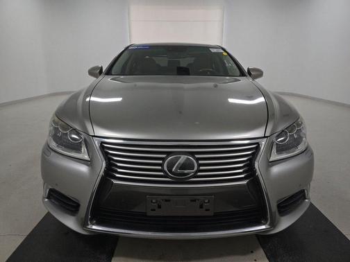 2016 Lexus LS 460 Base