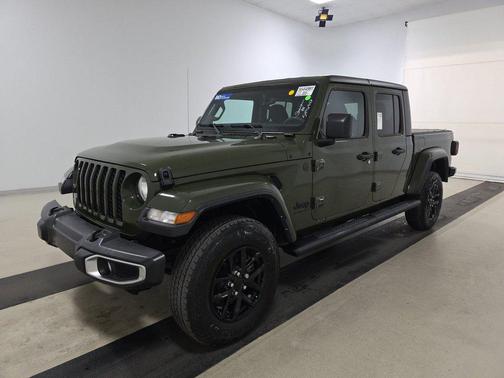 2023 Jeep Gladiator Sport S