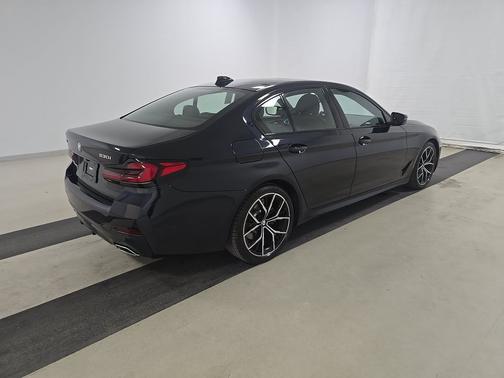 Carbon Black Metallic 2023 BMW 530 530i xDrive Sedan