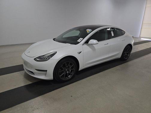 2019 Tesla Model 3 Standard Range Plus RWD