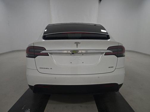 2016 Tesla Model X 90D SUV ELECTRIC