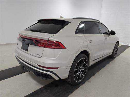 2021 Audi Q8 55 Prestige
