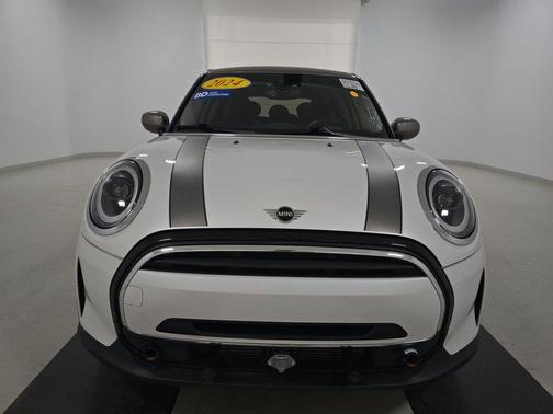 2024 MINI Hardtop Cooper