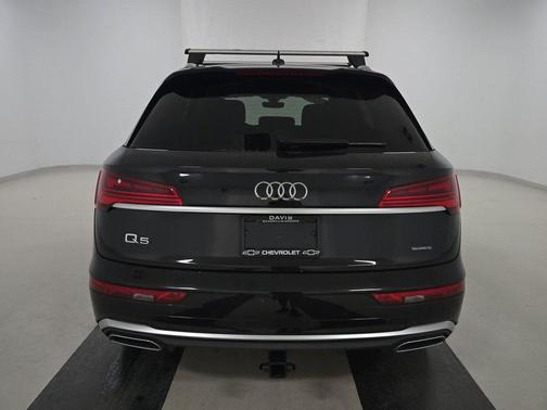 2023 Audi Q5 45 S line Premium Plus