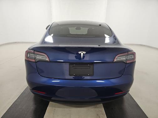 Deep Blue Metallic 2021 Tesla Model 3 Performance AWD