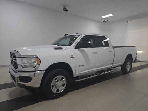 2021 RAM 2500 Big Horn Crew Cab 4x4 8' Box