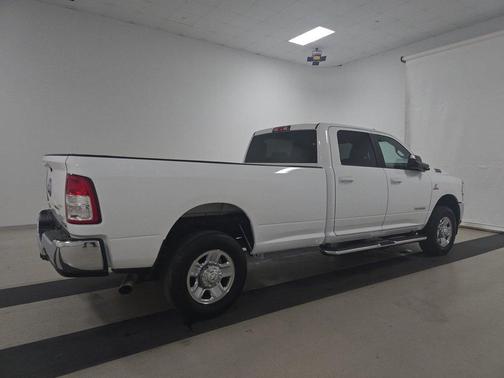 2021 RAM 2500 Big Horn Crew Cab 4x4 8' Box