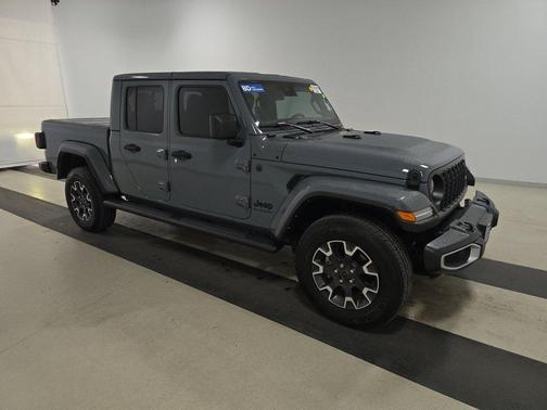 2025 Jeep Gladiator Sport S