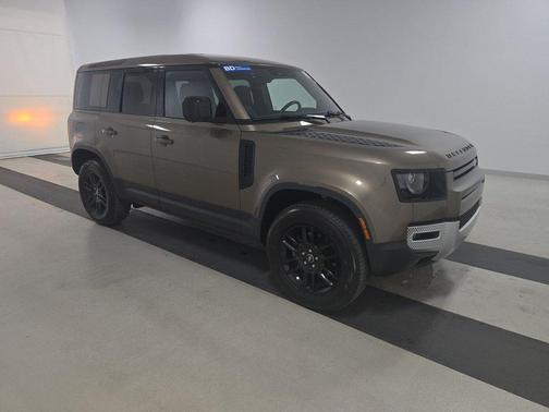 2025 Land Rover Defender 110 P300