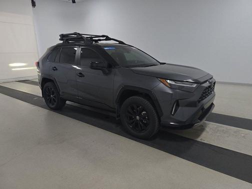 2024 Toyota RAV4 Hybrid SE