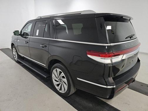 2022 Lincoln Navigator L Reserve 4x4