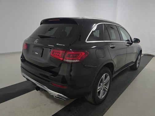 2022 Mercedes-Benz GLC 300 4MATIC