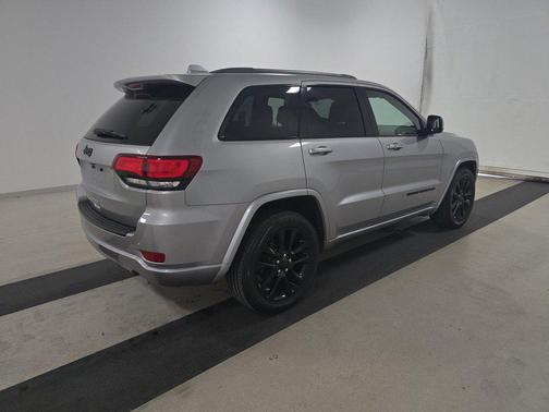 2018 Jeep Grand Cherokee Laredo E