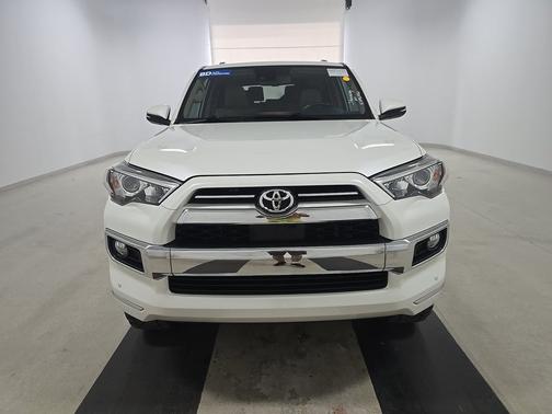 Blizzard Pearl 2020 Toyota 4Runner SR5