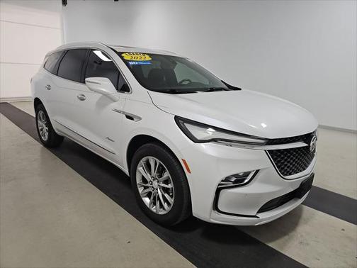 2022 Buick Enclave FWD Avenir