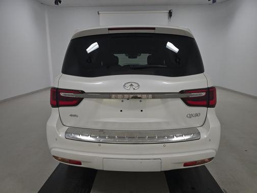 2024 INFINITI QX80 SENSORY AWD
